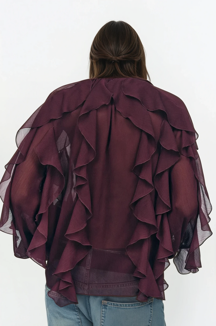 Vera™ - Elegante Ruffle Blouse