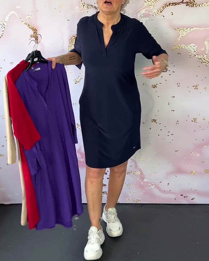 Hanneke™ - Effen jurk met V-hals