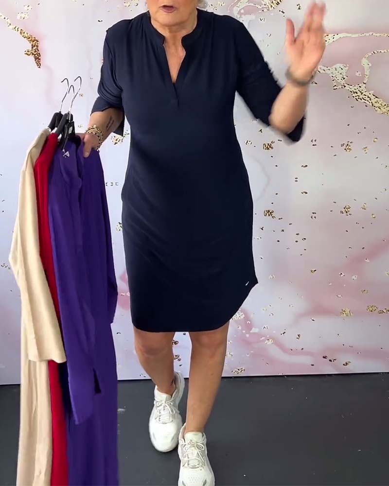 Hanneke™ - Effen jurk met V-hals